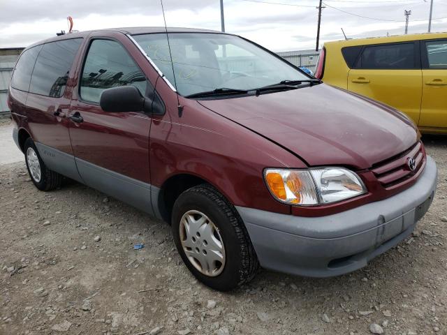 TOYOTA SIENNA CE 2001 with VIN 4T3ZF19C31U359591 - Photo from auction