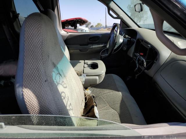 Photo 5 from auction – 2000 FORD F150 with VIN 1FTRX17W1YKA88950