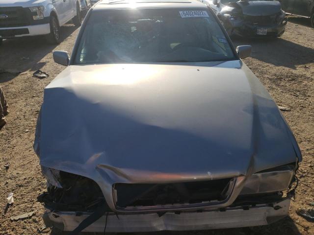 Photo 7 from auction – 1998 VOLVO S70 with VIN YV1LS5576W2554659