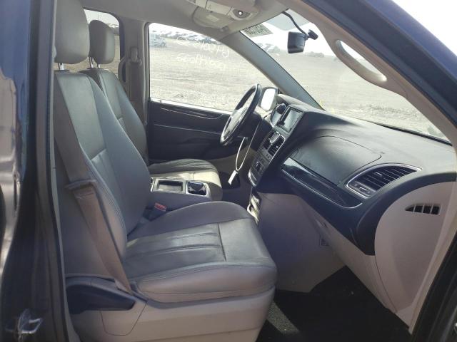 Photo 5 from auction – 2013 CHRYSLER TOWN & COU with VIN 2C4RC1BG4DR798335
