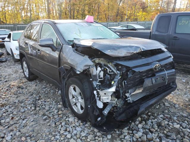 TOYOTA RAV4 XLE 2019 with VIN 2T3P1RFV8KC048655 - Photo from auction