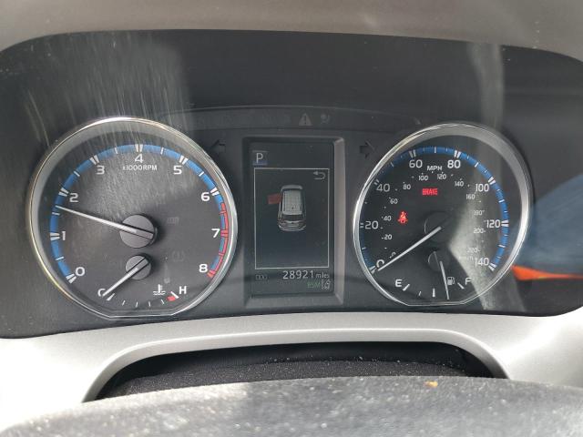 Photo 8 from auction – 2018 TOYOTA RAV4 LIMIT with VIN 2T3DFREV1JW776644