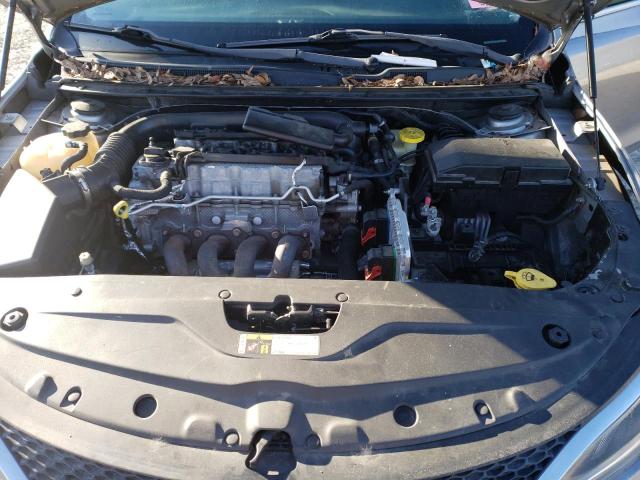 Photo 7 from auction – 2015 CHRYSLER 200 LIMITE with VIN 1C3CCCAB6FN732901