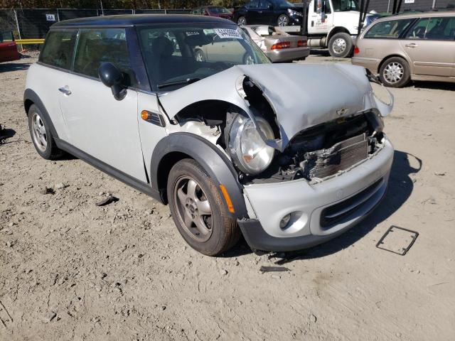 MINI COOPER 2011 with VIN WMWSU3C57BTX96122 - Photo from auction