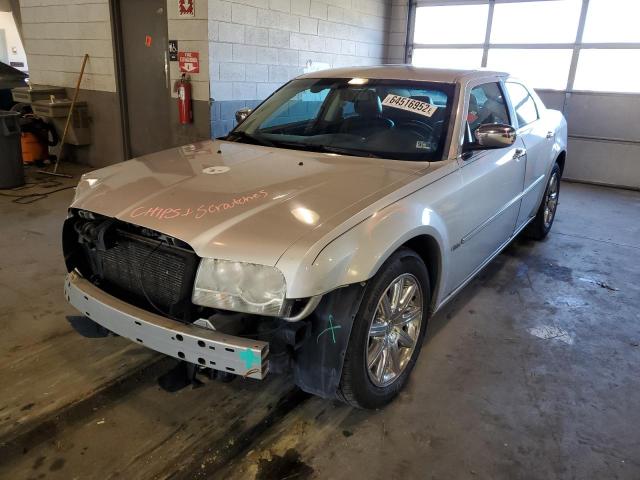 Photo 2 from auction – 2010 CHRYSLER 300 TOURIN with VIN 2C3CA5CV0AH242013