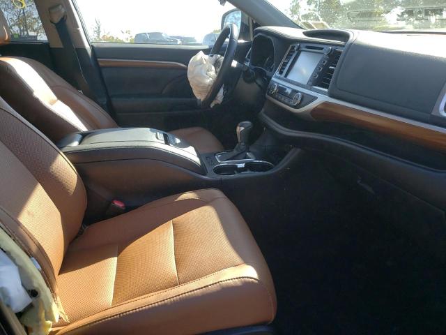 Photo 5 from auction – 2019 TOYOTA HIGHLANDER with VIN 5TDDZRFH3KS710857