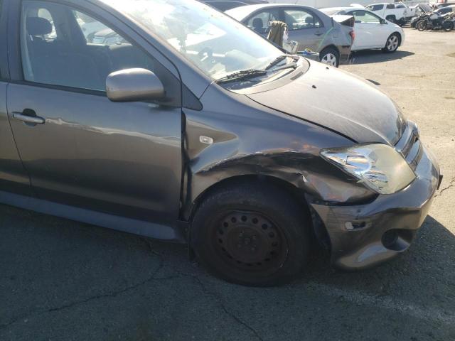 Photo 9 from auction – 2005 TOYOTA SCION XA with VIN JTKKT624250127335