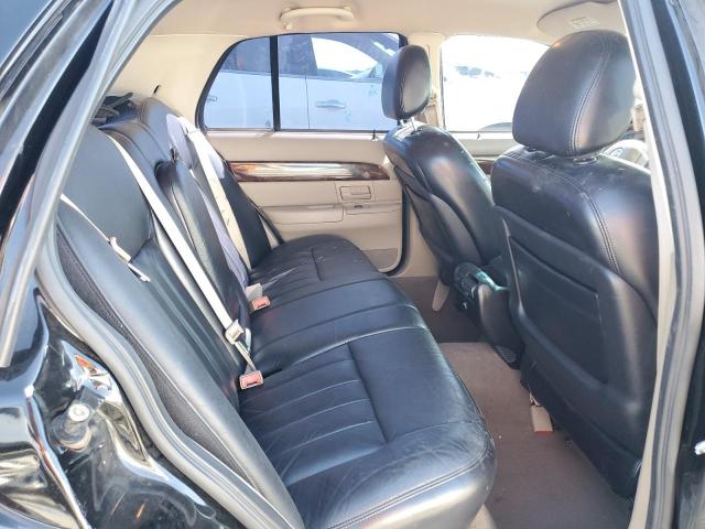 Photo 6 from auction – 2004 MERCURY GRAND MARQ with VIN 2MEFM74W34X676728