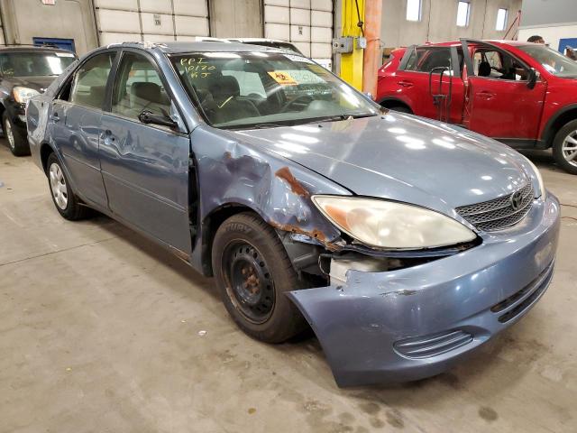 TOYOTA CAMRY LE 2004 with VIN 4T1BE32K54U857502 - Photo from auction
