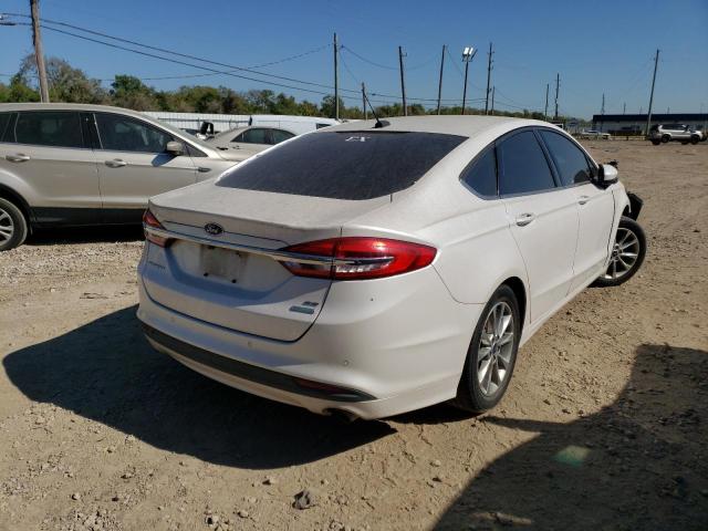 Photo 4 from auction – 2017 FORD FUSION SE with VIN 3FA6P0HD5HR284322