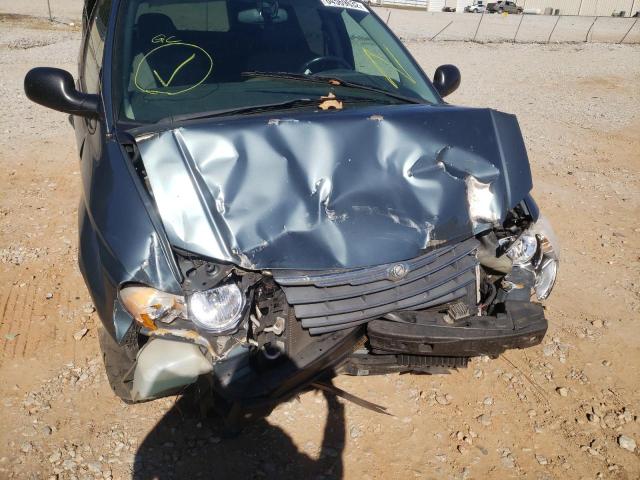 Photo 9 from auction – 2006 CHRYSLER TOWN & COU with VIN 2A4GP64L46R753301