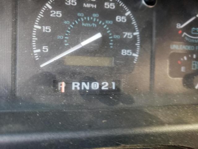 Photo 8 from auction – 1993 FORD E-350 with VIN 1FDKE30G6NHB25954