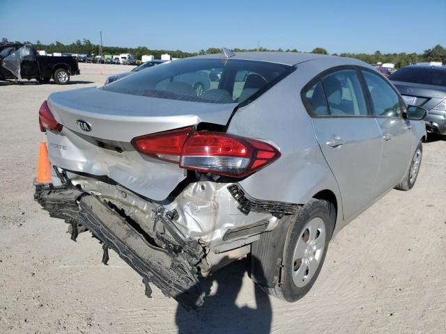 Photo 4 from auction – 2017 KIA FORTE LX with VIN 3KPFK4A77HE053336