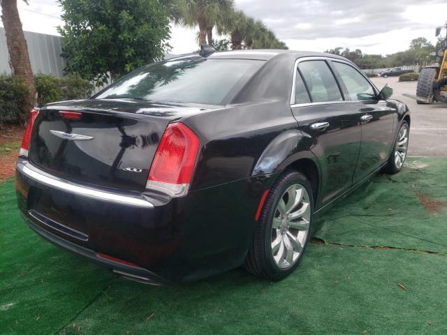 Photo 4 from auction – 2018 CHRYSLER 300 LIMITE with VIN 2C3CCAEG0JH194174