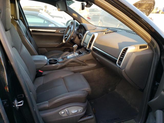Photo 5 from auction – 2016 PORSCHE CAYENNE with VIN WP1AA2A22GLA06354