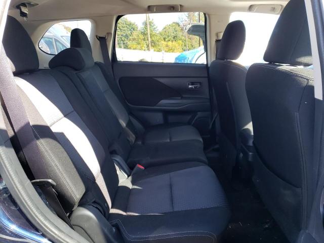 Photo 6 from auction – 2018 MITSUBISHI OUTLANDER with VIN JA4AD3A38JJ005665