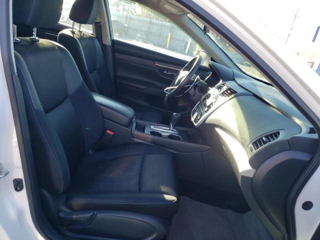 Photo 5 from auction – 2017 NISSAN ALTIMA 2.5 with VIN 1N4AL3AP5HC249984