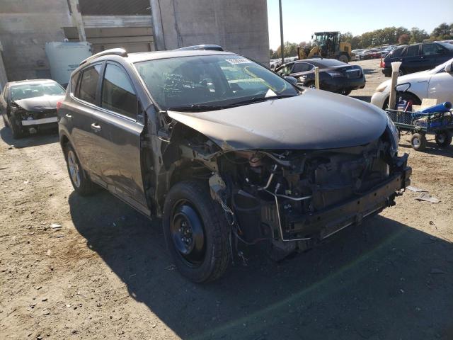 Photo 9 from auction – 2015 TOYOTA RAV4 XLE with VIN JTMRFREV2FD169128