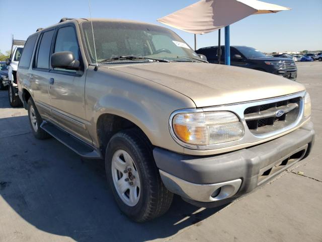FORD EXPLORER X 2000 with VIN 1FMZU73E2YUA63399 - Photo from auction