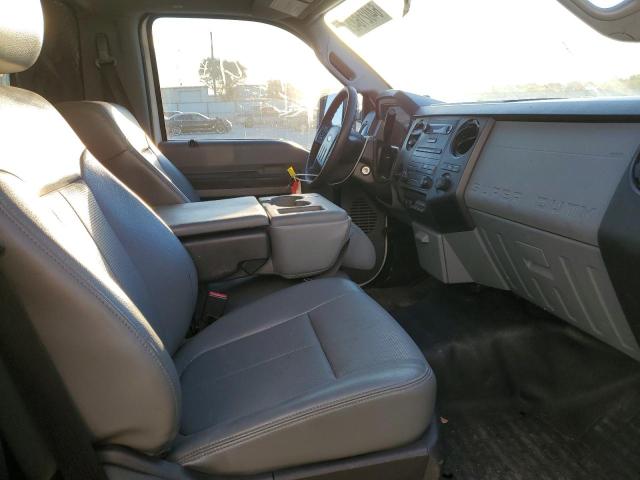 Photo 5 from auction – 2013 FORD F250 SUPER with VIN 1FTBF2A63DEB88687