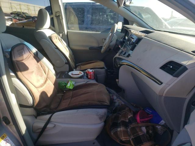 Photo 5 from auction – 2011 TOYOTA SIENNA LE with VIN 5TDKK3DC2BS019061