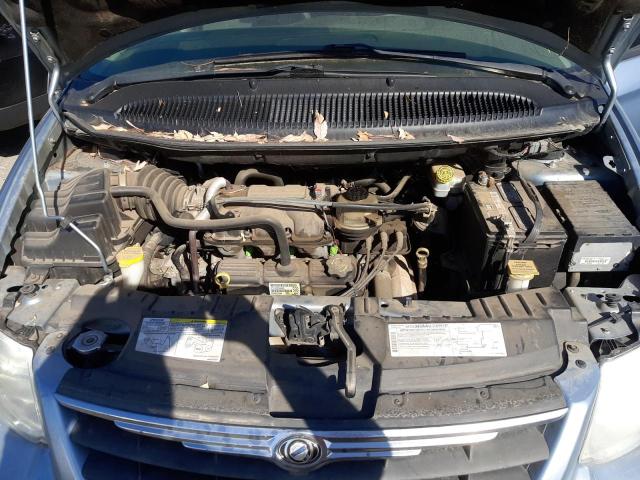 Photo 7 from auction – 2005 CHRYSLER TOWN & COU with VIN 2C4GP44R95R450320