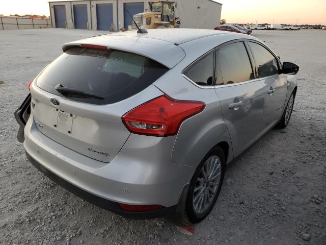 Photo 4 from auction – 2016 FORD FOCUS BEV with VIN 1FADP3R45GL212301
