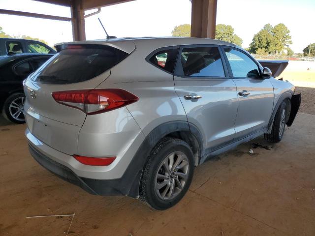 Photo 4 from auction – 2016 HYUNDAI TUCSON SE with VIN KM8J23A4XGU161648