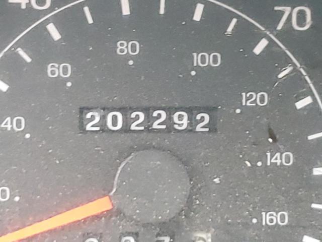 Photo 8 from auction – 2000 FORD EXCURSION with VIN 1FMNU43S8YEB61270