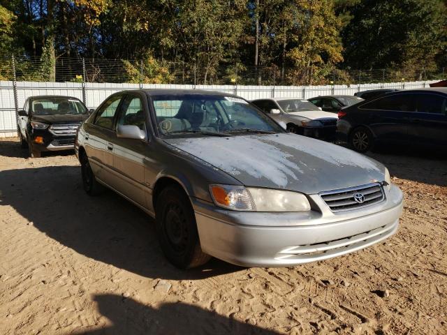 TOYOTA CAMRY LE 2001 with VIN JT2BG28K810537747 - Photo from auction