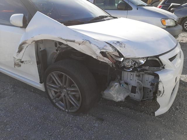 Photo 9 from auction – 2012 TOYOTA SCION TC with VIN JTKJF5C70C3039787
