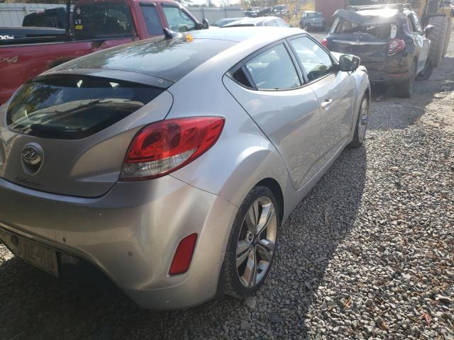 Photo 4 from auction – 2014 HYUNDAI VELOSTER with VIN KMHTC6AD2EU194938