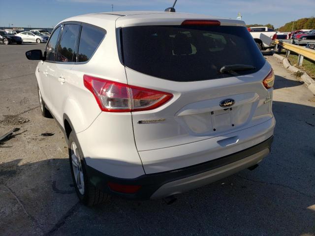 Photo 3 from auction – 2016 FORD ESCAPE SE with VIN 1FMCU0GX2GUC82628
