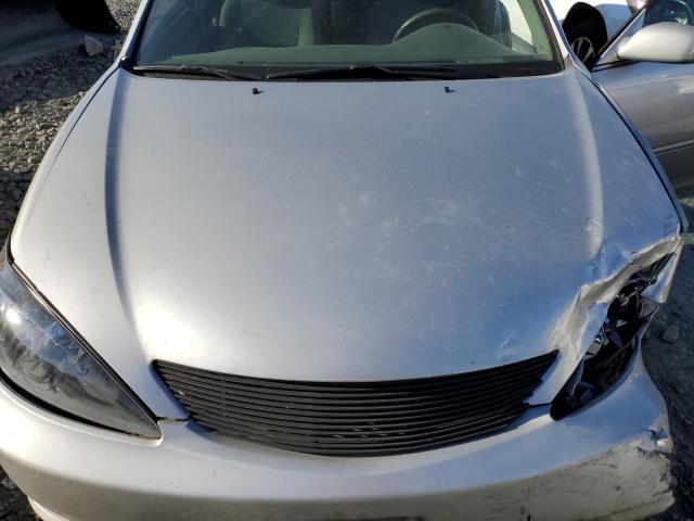 Photo 7 from auction – 2004 TOYOTA CAMRY LE with VIN 4T1BE32K54U795874