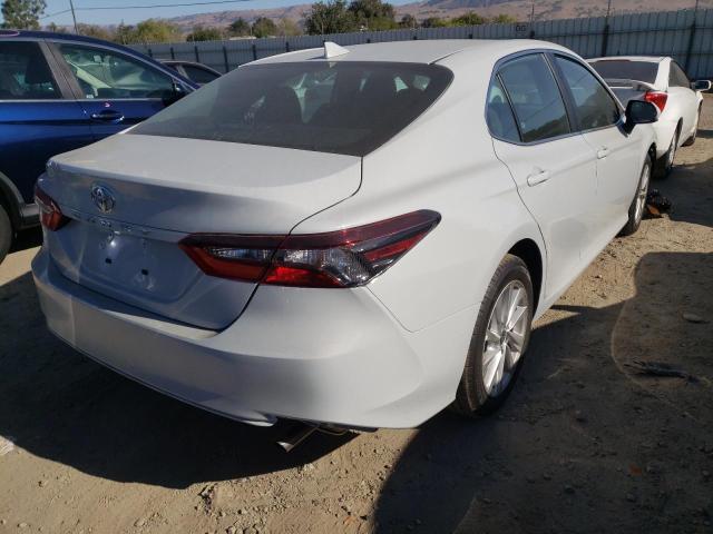 Photo 4 from auction – 2022 TOYOTA CAMRY LE with VIN 4T1C11AK2NU061703