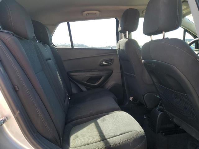 Photo 6 from auction – 2017 CHEVROLET TRAX LS with VIN KL7CJKSB7HB102798