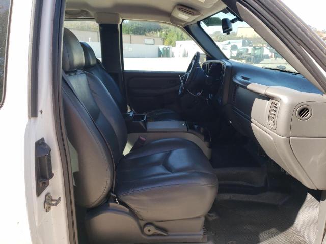 Photo 5 from auction – 2004 CHEVROLET SILVERADO with VIN 1GCEC19V64E214811