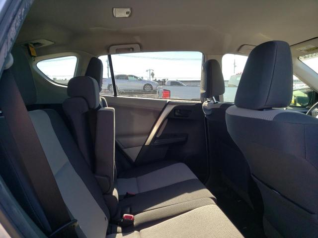 Photo 6 from auction – 2013 TOYOTA RAV4 LE with VIN JTMZFREV6DD009251