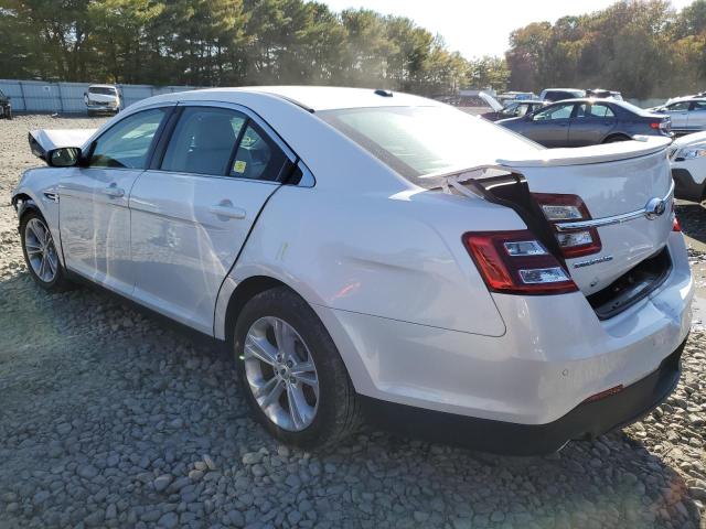 Photo 3 from auction – 2017 FORD TAURUS SEL with VIN 1FAHP2E89HG122132