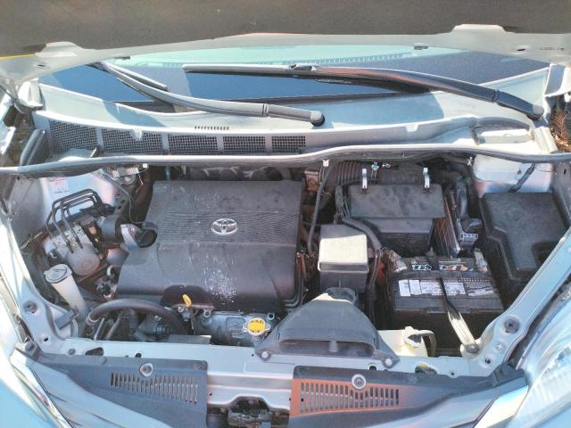Photo 7 from auction – 2011 TOYOTA SIENNA XLE with VIN 5TDDK3DC3BS016257