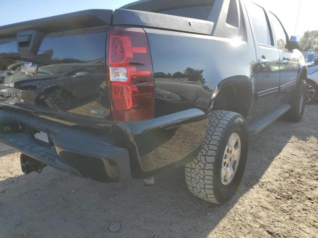 Photo 4 from auction – 2011 CHEVROLET AVALANCE with VIN 3GNMCEE0XBG220251