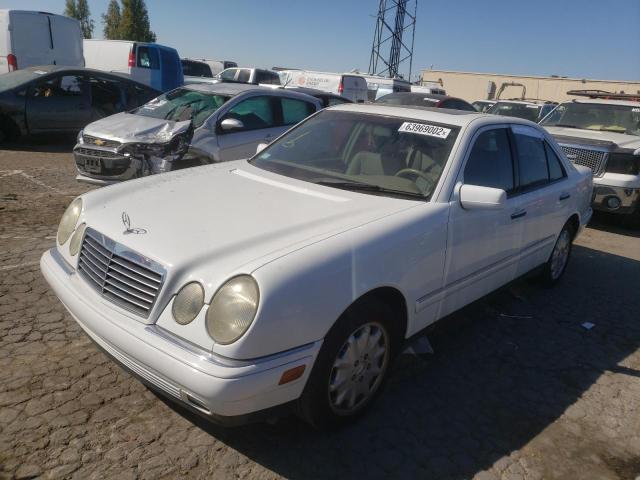 Photo 2 from auction – 1999 MERCEDES-BENZ E 320 with VIN WDBJF65H1XA735092