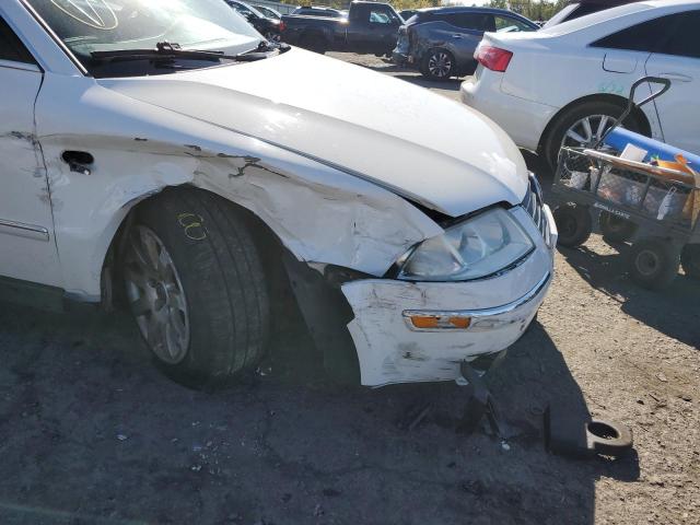 Photo 9 from auction – 2003 VOLKSWAGEN PASSAT GLS with VIN WVWPD63B63E364675