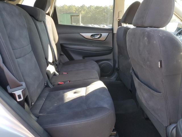 Photo 6 from auction – 2015 NISSAN ROGUE S with VIN KNMAT2MT6FP575800