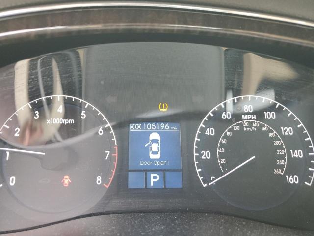 Photo 8 from auction – 2011 HYUNDAI GENESIS 3. with VIN KMHGC4DE9BU135181