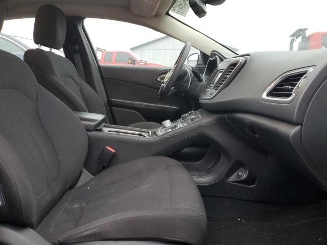 Photo 5 from auction – 2015 CHRYSLER 200 LIMITE with VIN 1C3CCCABXFN605374