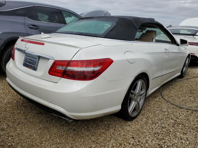 Photo 4 from auction – 2011 MERCEDES-BENZ E 550 with VIN WDDKK7CF6BF085427