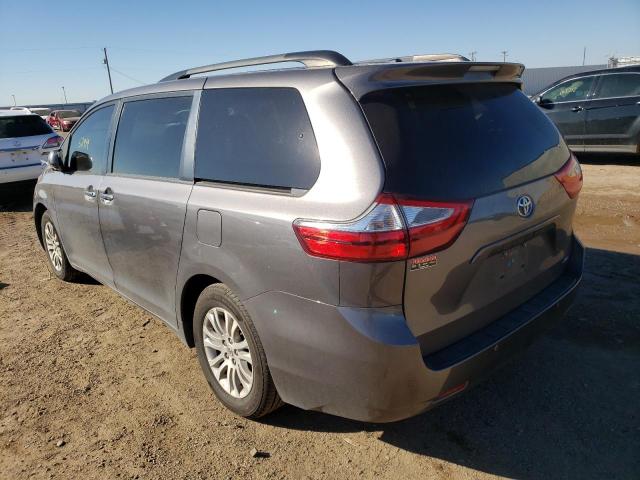 Photo 3 from auction – 2017 TOYOTA SIENNA XLE with VIN 5TDYZ3DC5HS897291