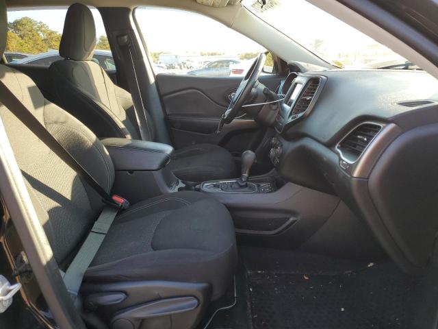 Photo 5 from auction – 2019 JEEP CHEROKEE L with VIN 1C4PJLCB3KD247826
