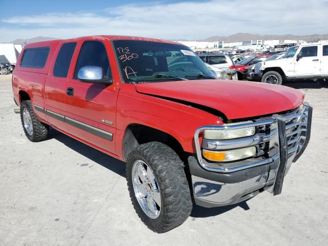 CHEVROLET SILVERADO 2002 with VIN 2GCEC19V621328175 - Photo from auction